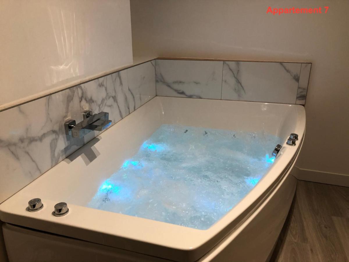 דייפ Les Appartements Du Quai מראה חיצוני תמונה
